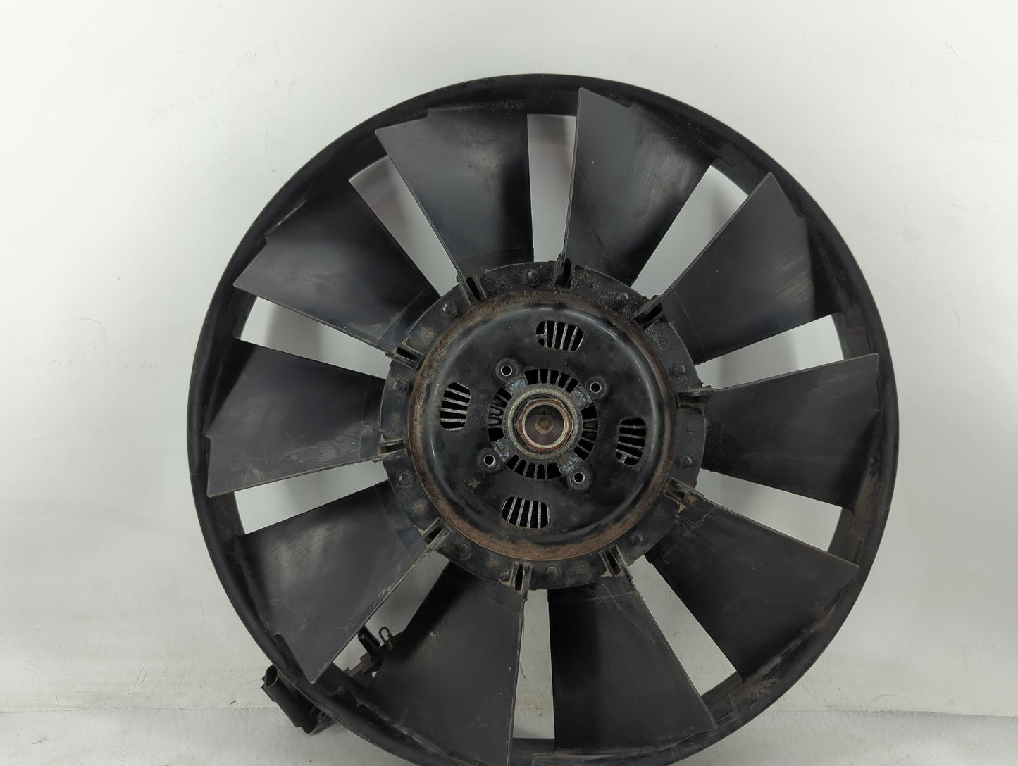 2005 Chevrolet Trailblazer Electric Radiator Cooling Fan Motor Assembly Fits OEM Used Auto Parts - Oemusedautoparts1.com