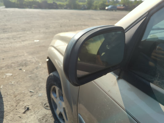 2002-2009 Chevrolet Trailblazer Driver Side View Mirror - Left Door Mirror OEM Used