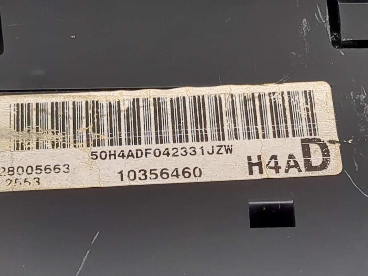 2005 Chevrolet Trailblazer Instrument Cluster Speedometer Gauges P/N:10356460 Miles:158K Fits OEM Used Auto Parts - Oemuseda