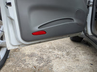 2004-2009 Chevrolet Trailblazer Driver Front Door Oem 1214637 - Oemusedautoparts1.com