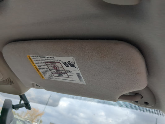 2005-2007 Chevrolet Trailblazer Sun Visor Shade Replacement Passenger Right Mirror Fits Fits 2005 2006 2007 OEM Used Auto Pa