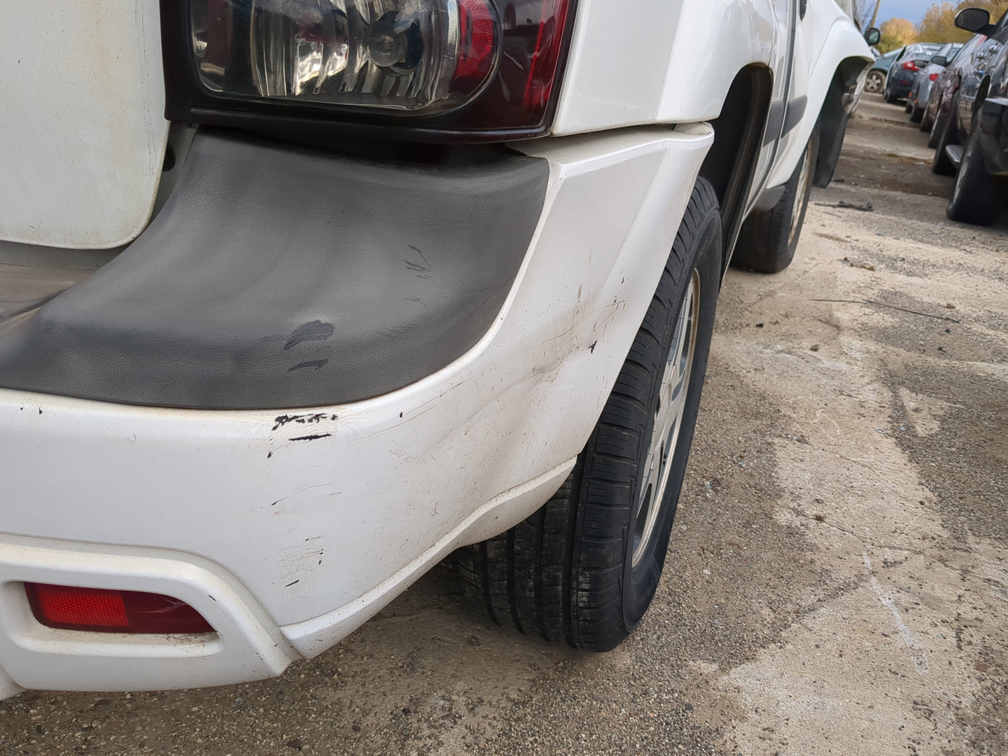 2002-2009 Chevrolet Trailblazer Rear Bumper Assembly Oem 1214721 - Oemusedautoparts1.com