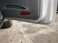 2004-2009 Chevrolet Trailblazer Passenger Front Door Oem 1214730 - Oemusedautoparts1.com
