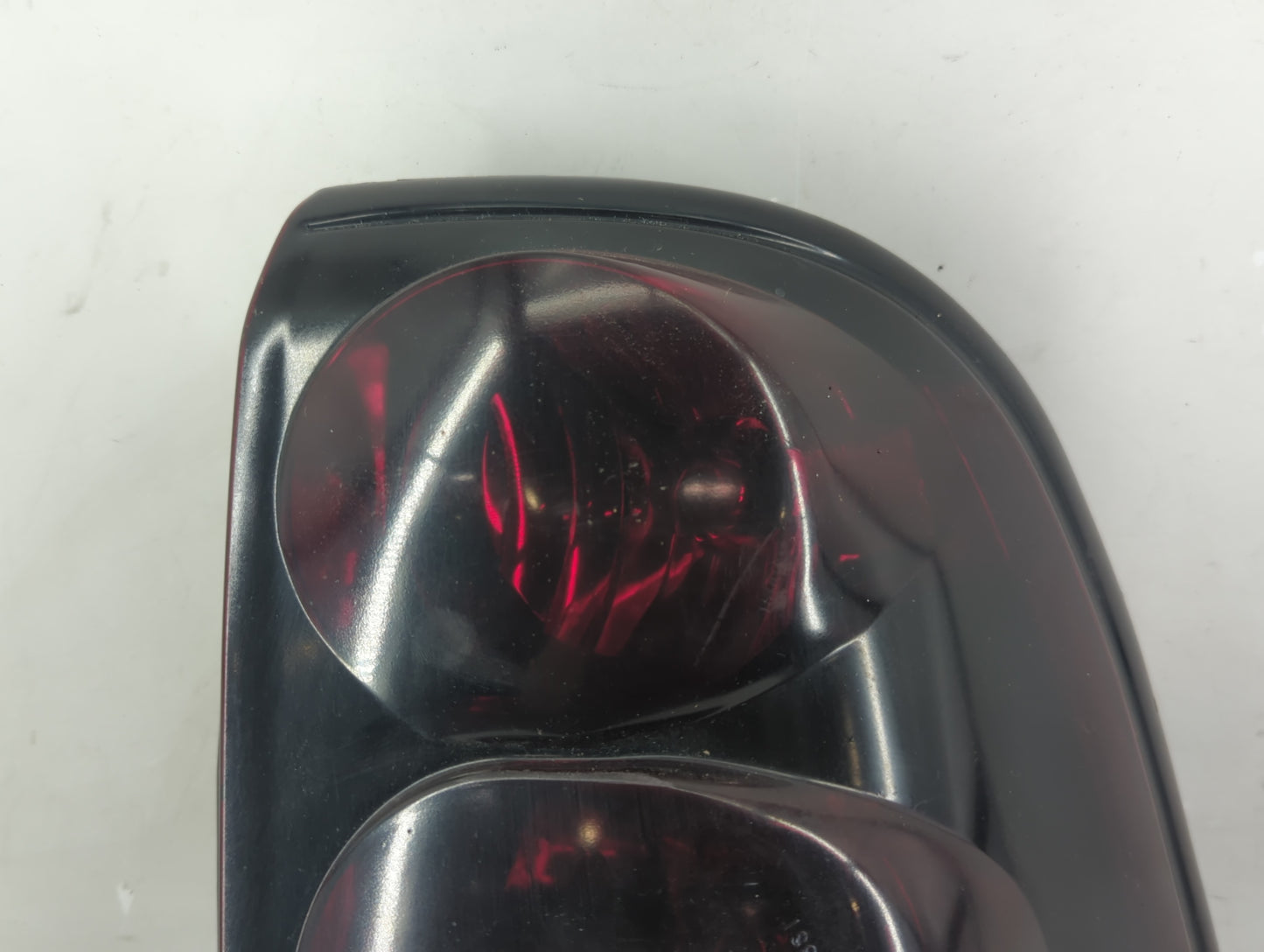 2002-2009 Chevrolet Trailblazer Tail Light Assembly Passenger Right OEM P/N:15131579 Fits OEM Used Auto Parts - Oemusedautop