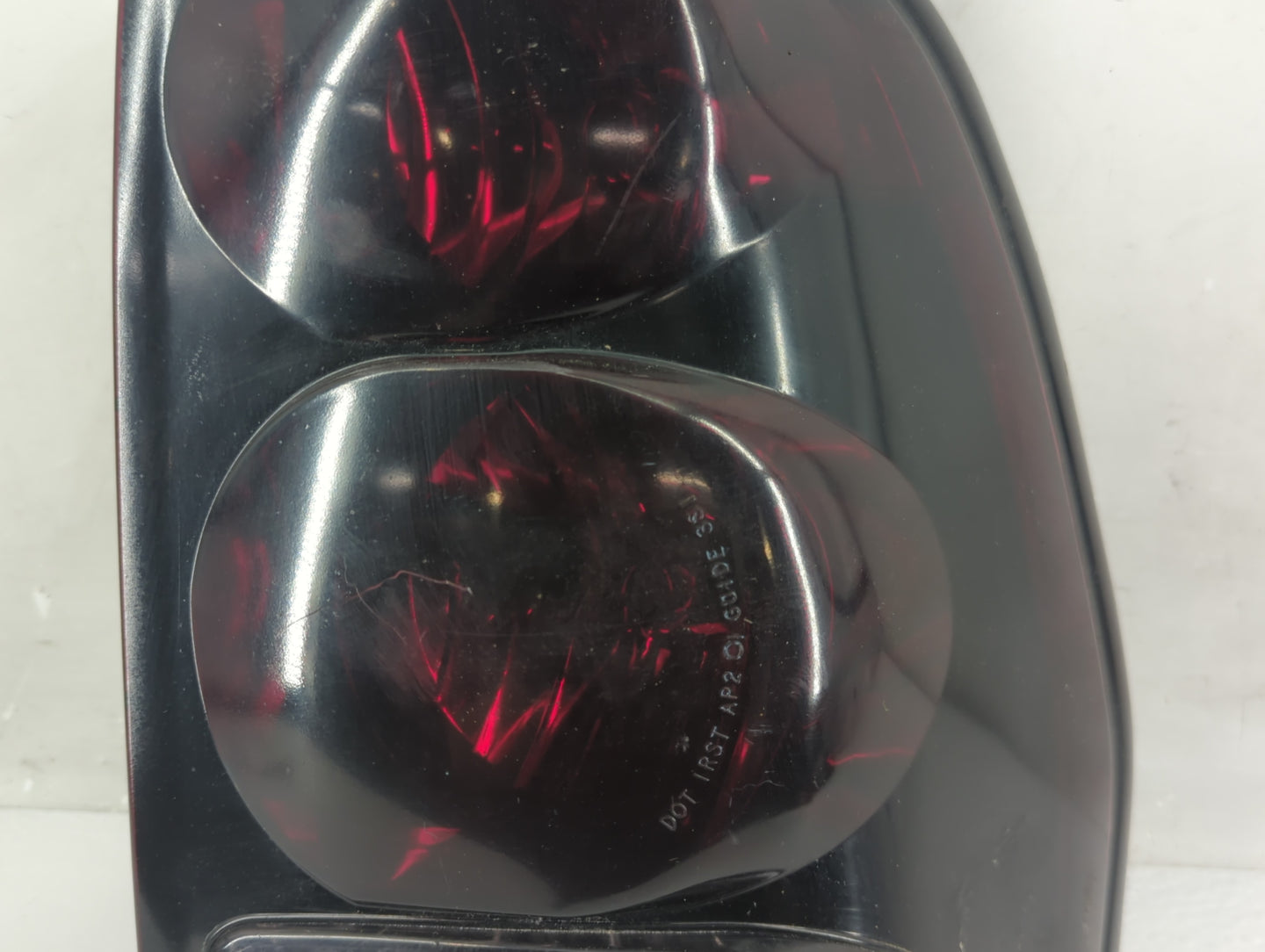 2002-2009 Chevrolet Trailblazer Tail Light Assembly Passenger Right OEM P/N:15131579 Fits OEM Used Auto Parts - Oemusedautop