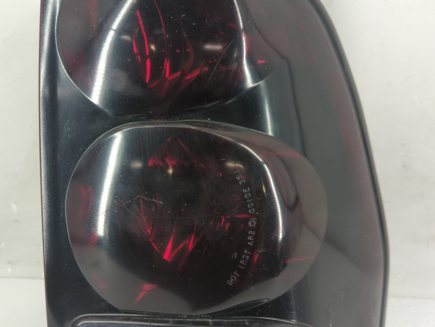 2002-2009 Chevrolet Trailblazer Tail Light Assembly Passenger Right OEM P/N:15131579 Fits OEM Used Auto Parts - Oemusedautop