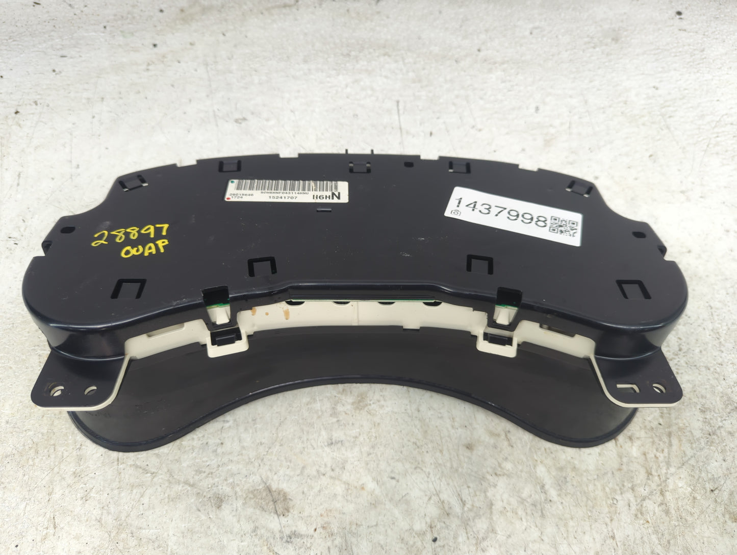 2005 Chevrolet Trailblazer Instrument Cluster Speedometer Gauges P/N:15241707 Fits OEM Used Auto Parts - Oemusedautoparts1.c