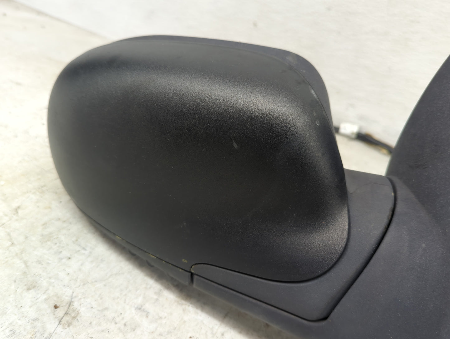 2002-2009 Chevrolet Trailblazer Passenger Side View Mirror - Right Door Mirror OEM Used - Oemusedautoparts1.com