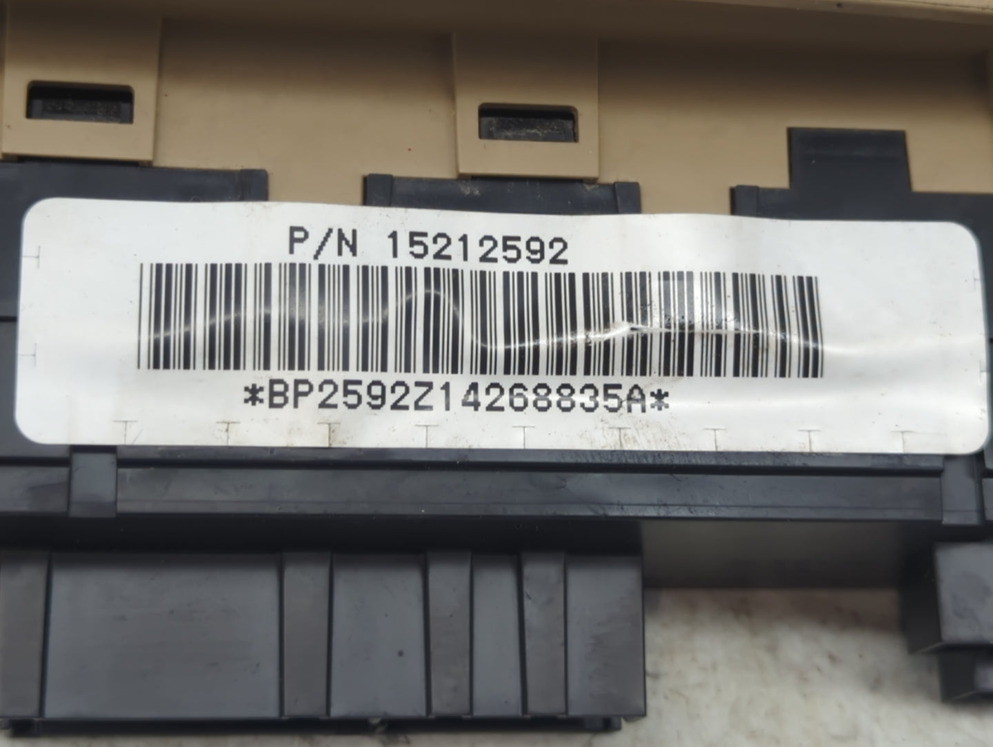 2005 Chevrolet Trailblazer Master Power Window Switch Replacement Driver Side Left P/N:15212592 Fits OEM Used Auto Parts - O