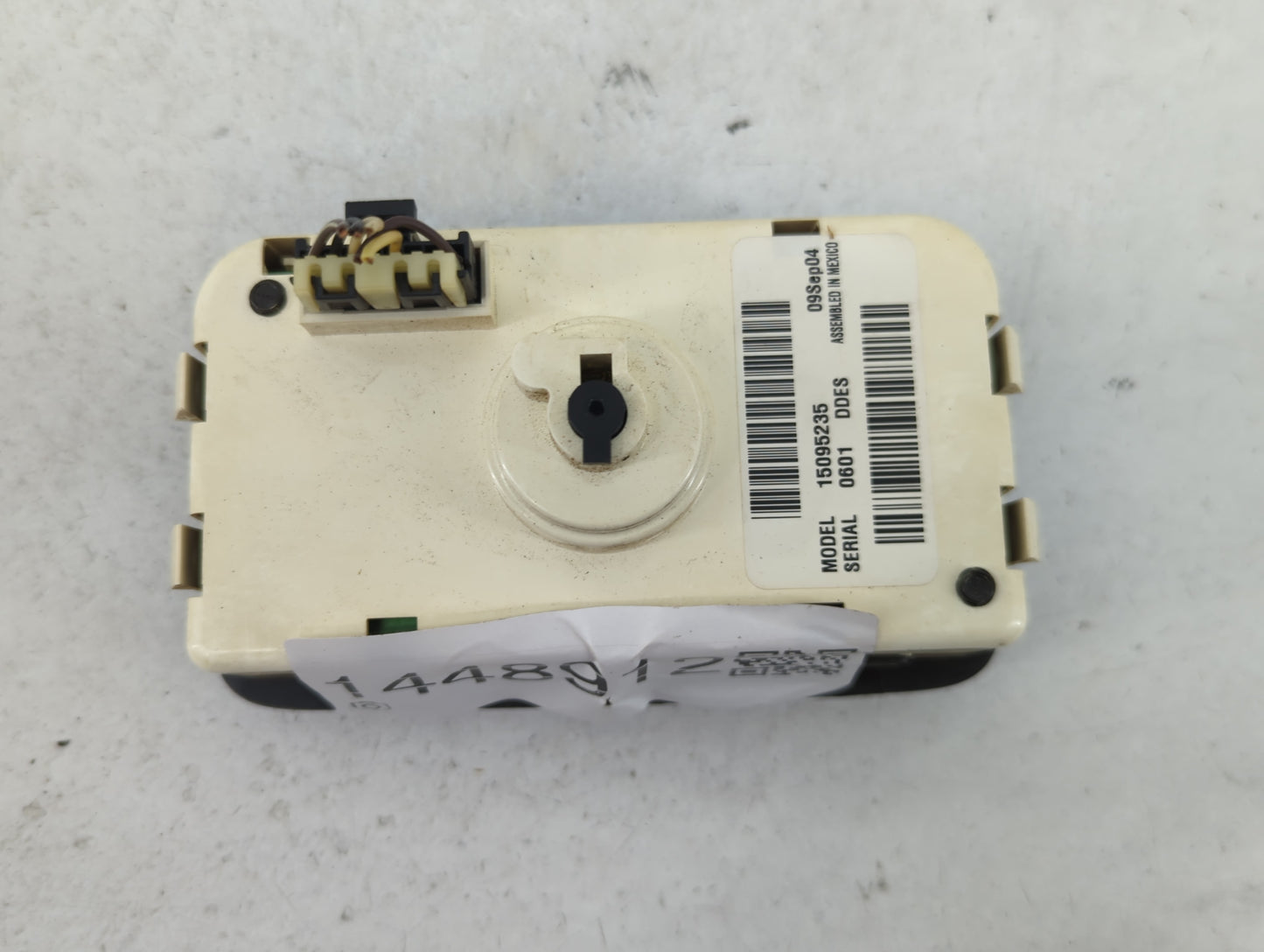 2002-2009 Chevrolet Trailblazer Climate Control Module Temperature AC/Heater Replacement P/N:15095235 Fits OEM Used Auto Par