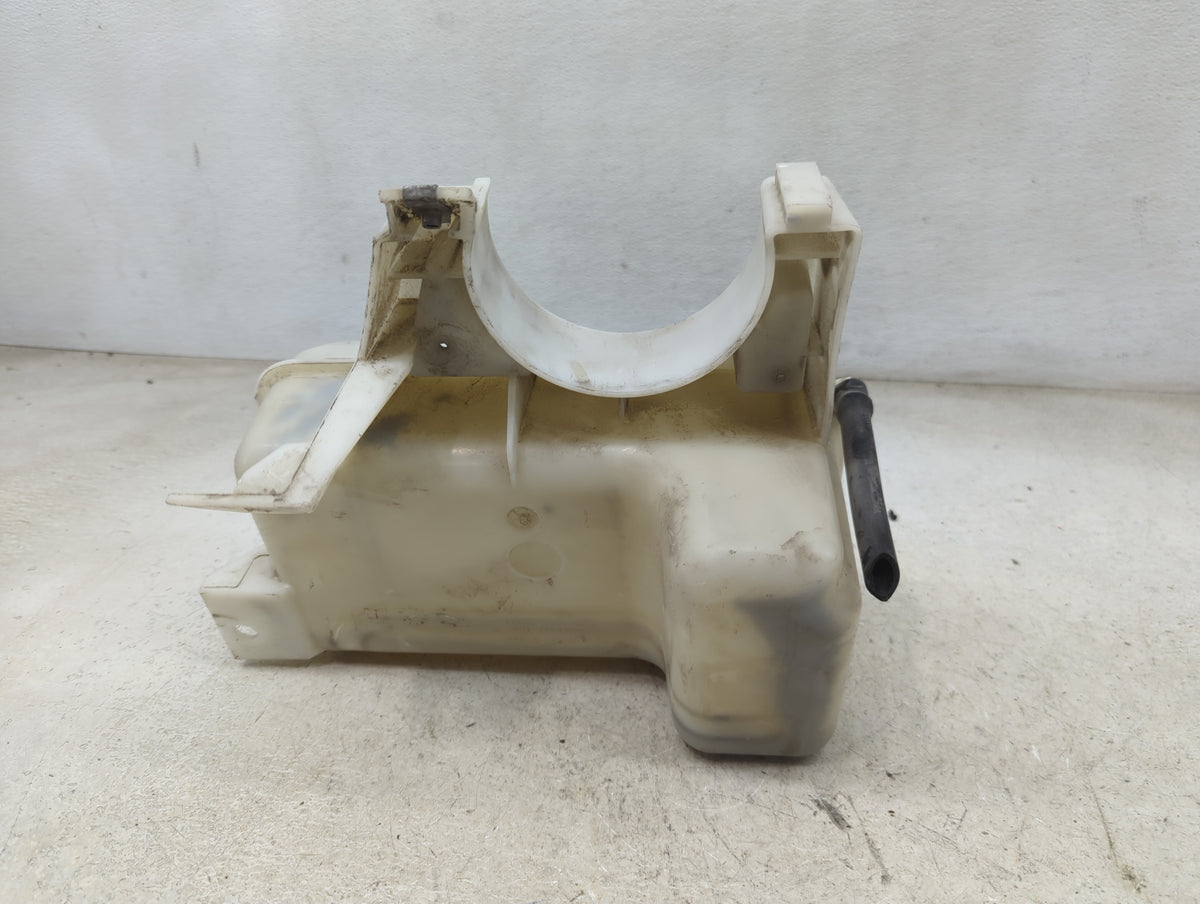 2002 Trailblazer Radiator Coolant Overflow Expansion Tank Bottle - Oemusedautoparts1.com