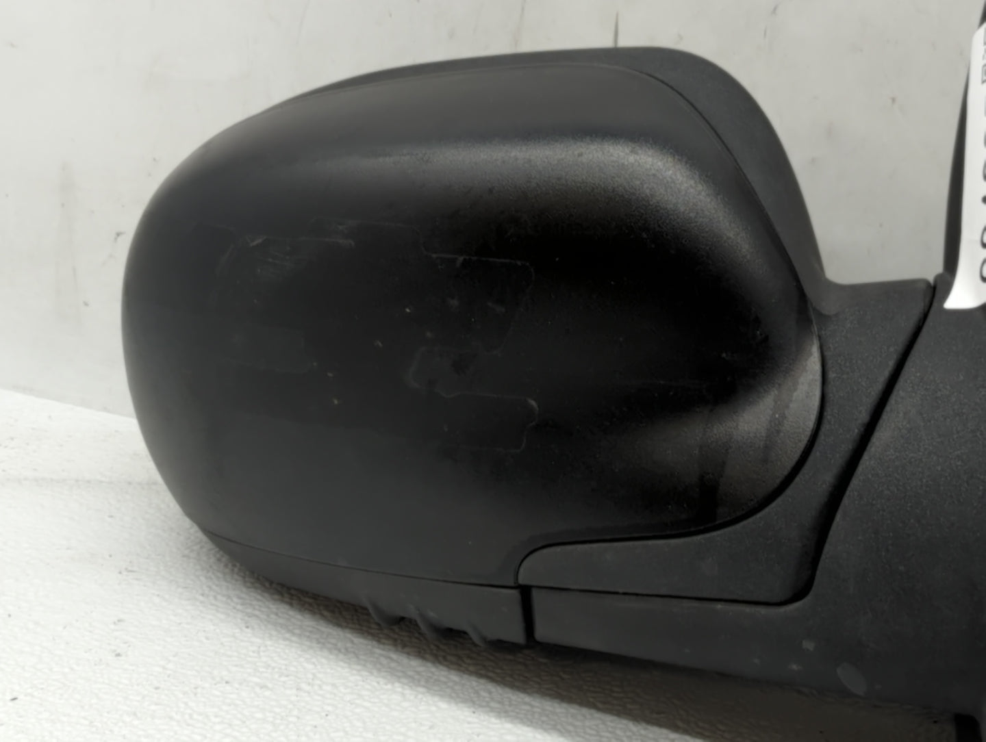 2002 Chevrolet Trailblazer Passenger Right Side View Manual Door Mirror - Oemusedautoparts1.com