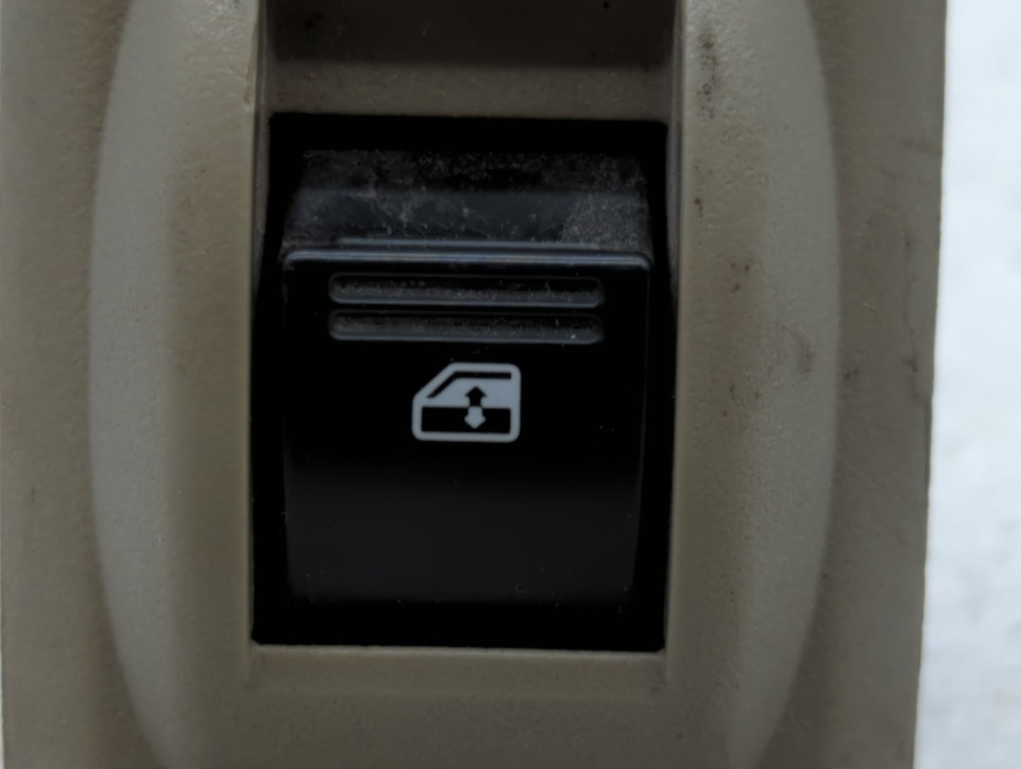 2005 Chevrolet Trailblazer Master Power Window Switch Replacement Driver Side Left P/N:15133128 Fits OEM Used Auto Parts - O