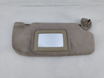 2005-2007 Chevrolet Trailblazer Sun Visor Shade Replacement Passenger Right Mirror Fits Fits 2005 2006 2007 OEM Used Auto Pa