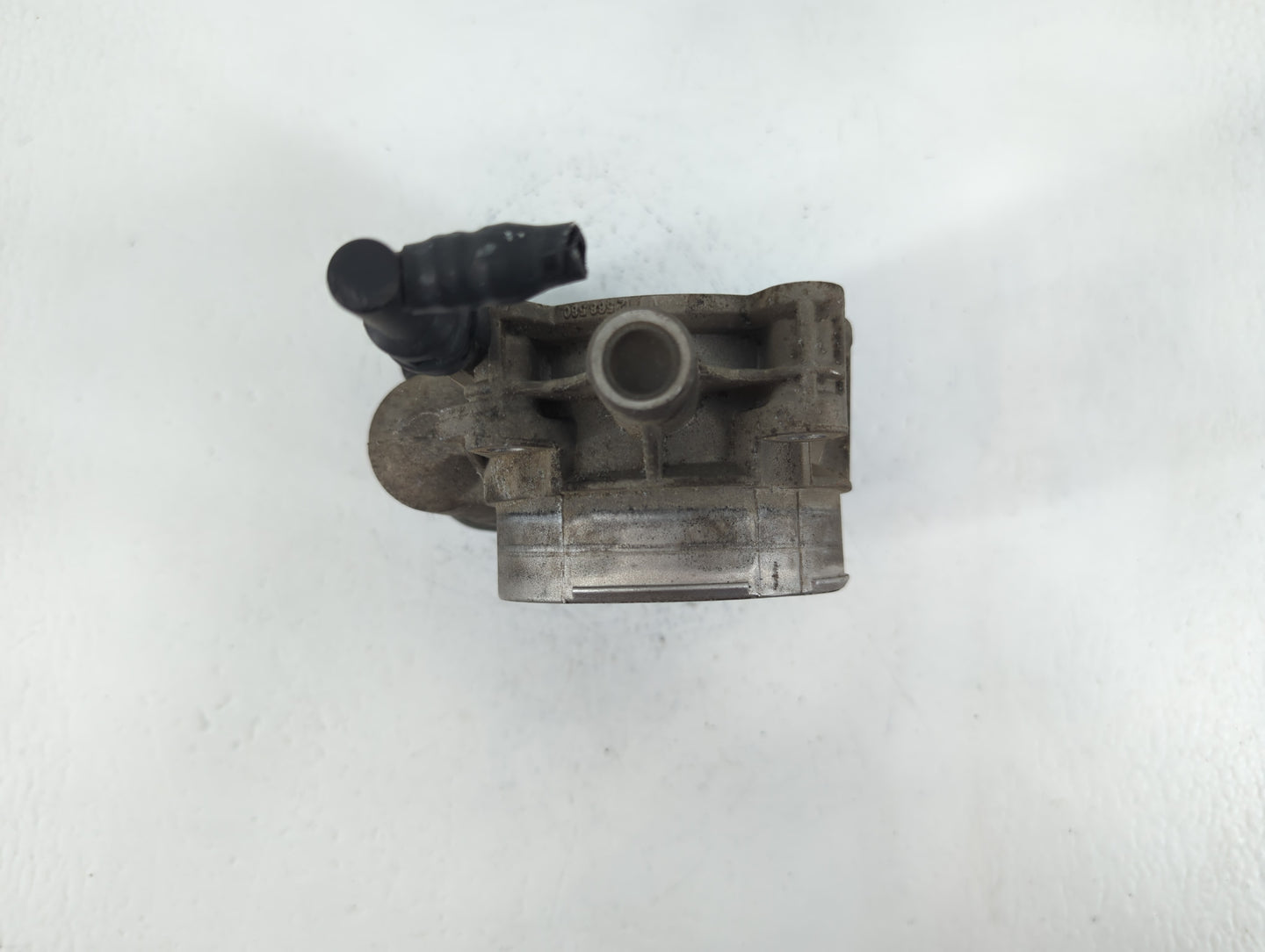 2003-2007 Chevrolet Trailblazer Throttle Body P/N:221804E2361 22180 Fits Fits 2003 2004 2005 2006 2007 OEM Used Auto Parts -