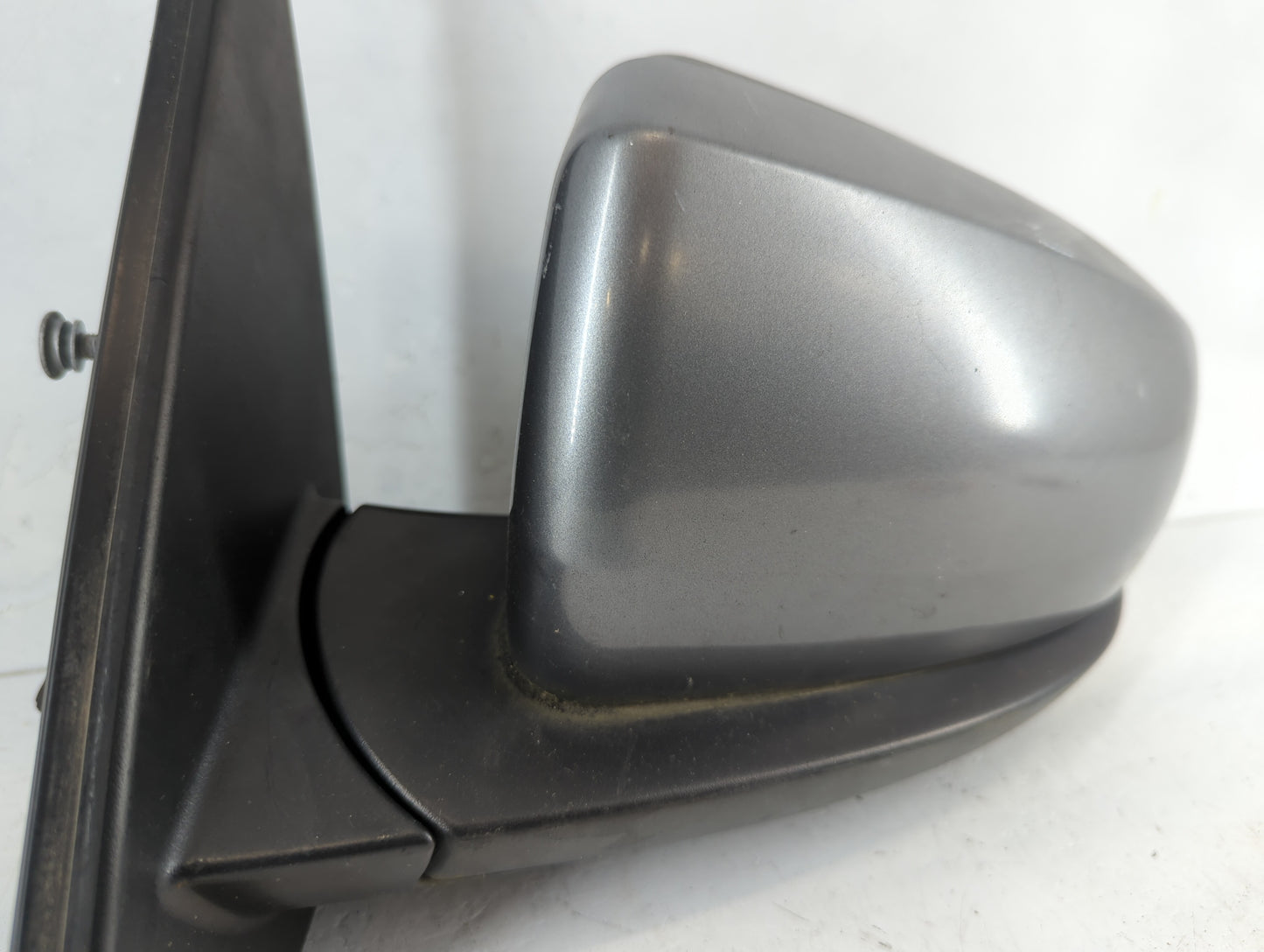 2005 Chevrolet Trailblazer Driver Left Side View Manual Door Mirror Grey - Oemusedautoparts1.com