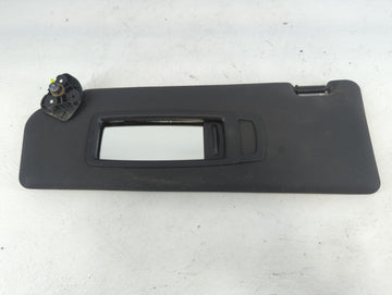 2005-2007 Chevrolet Trailblazer Sun Visor Shade Replacement Driver Left Mirror Fits Fits 2005 2006 2007 OEM Used Auto Parts 