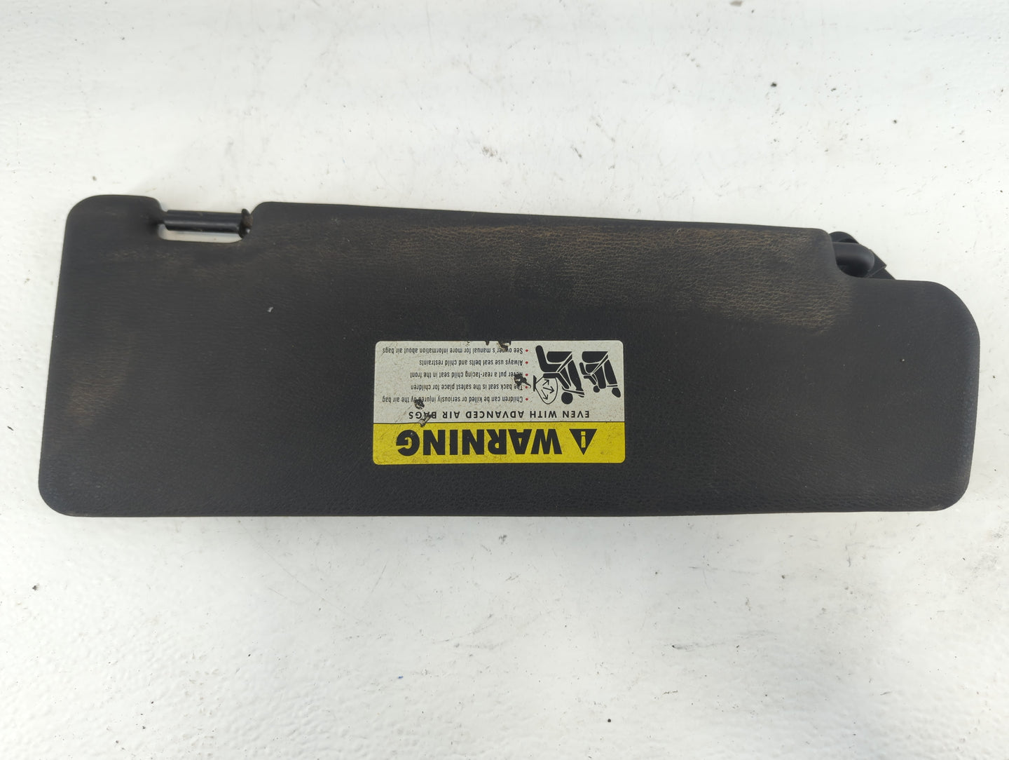 2005-2007 Chevrolet Trailblazer Sun Visor Shade Replacement Driver Left Mirror Fits Fits 2005 2006 2007 OEM Used Auto Parts 