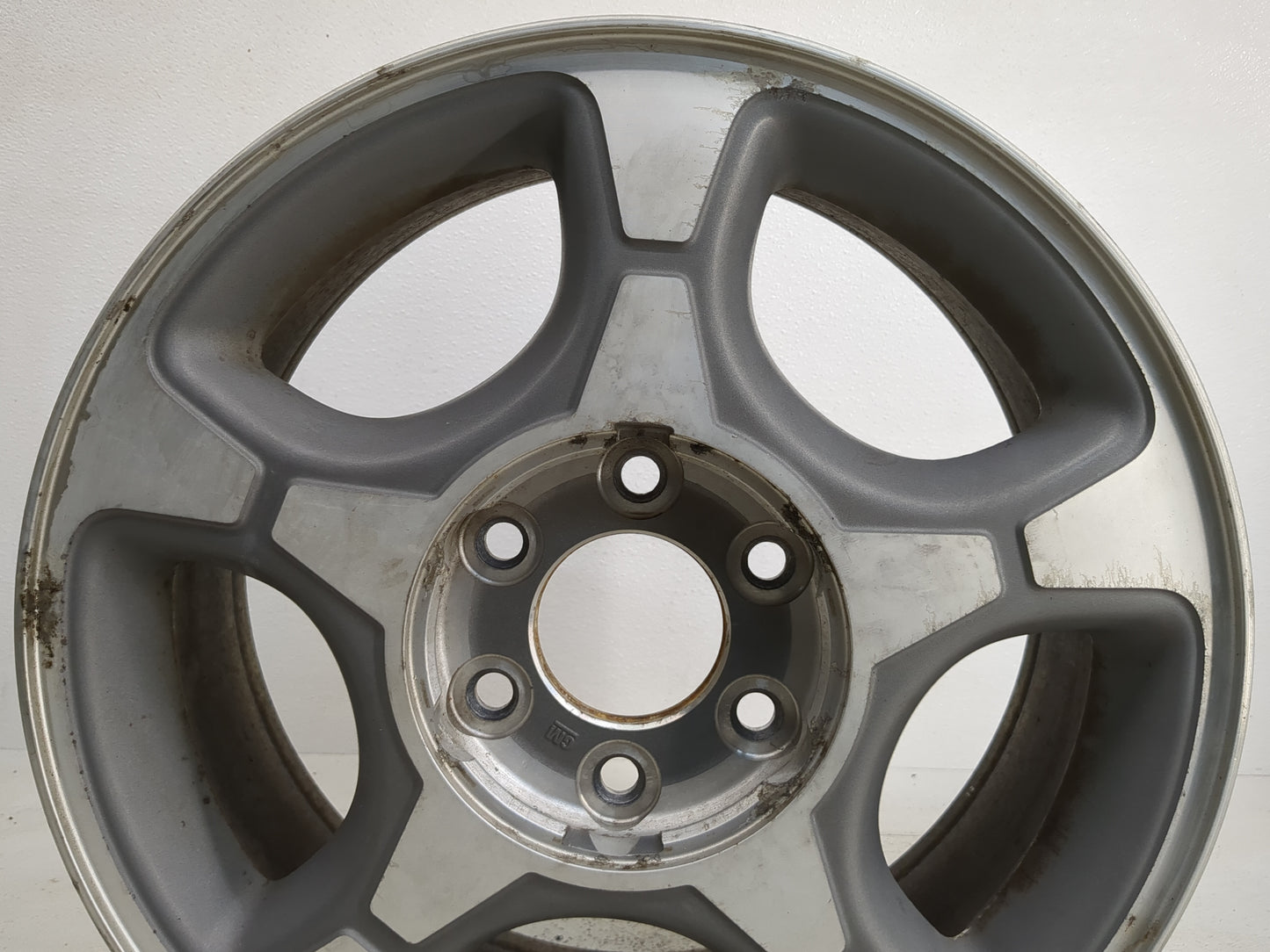 2004-2006 Chevrolet Trailblazer Ext Oem Wheel Rim - Oemusedautoparts1.com