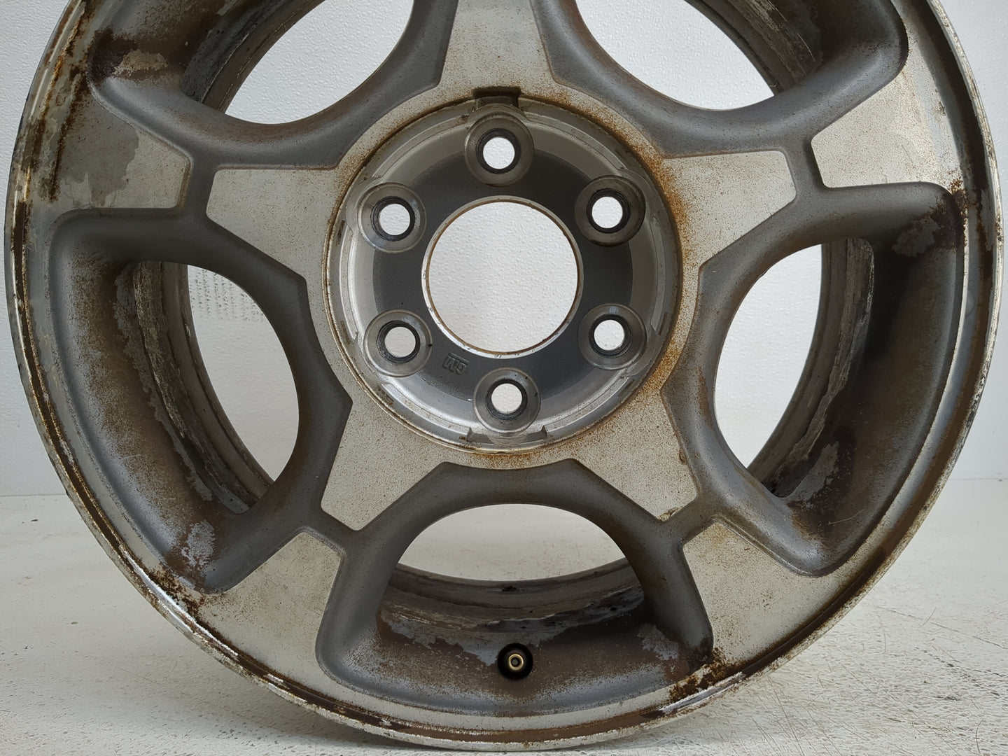 2004-2006 Chevrolet Trailblazer Ext Oem Wheel Rim - Oemusedautoparts1.com