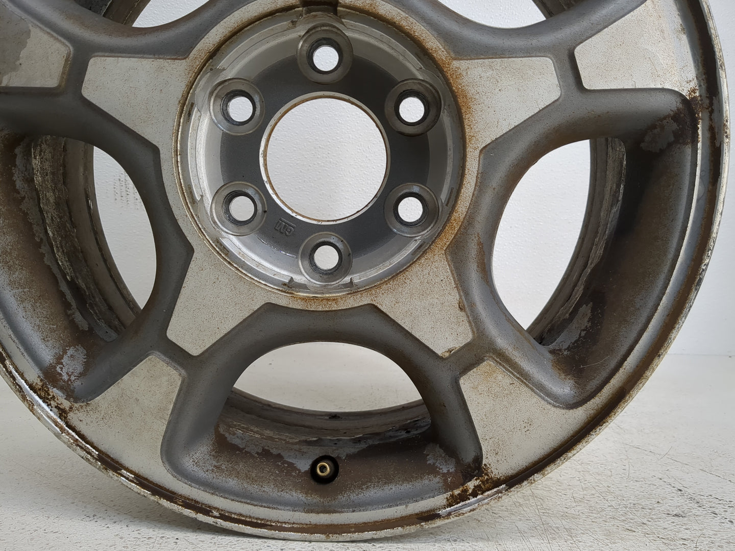2004-2006 Chevrolet Trailblazer Ext Oem Wheel Rim - Oemusedautoparts1.com