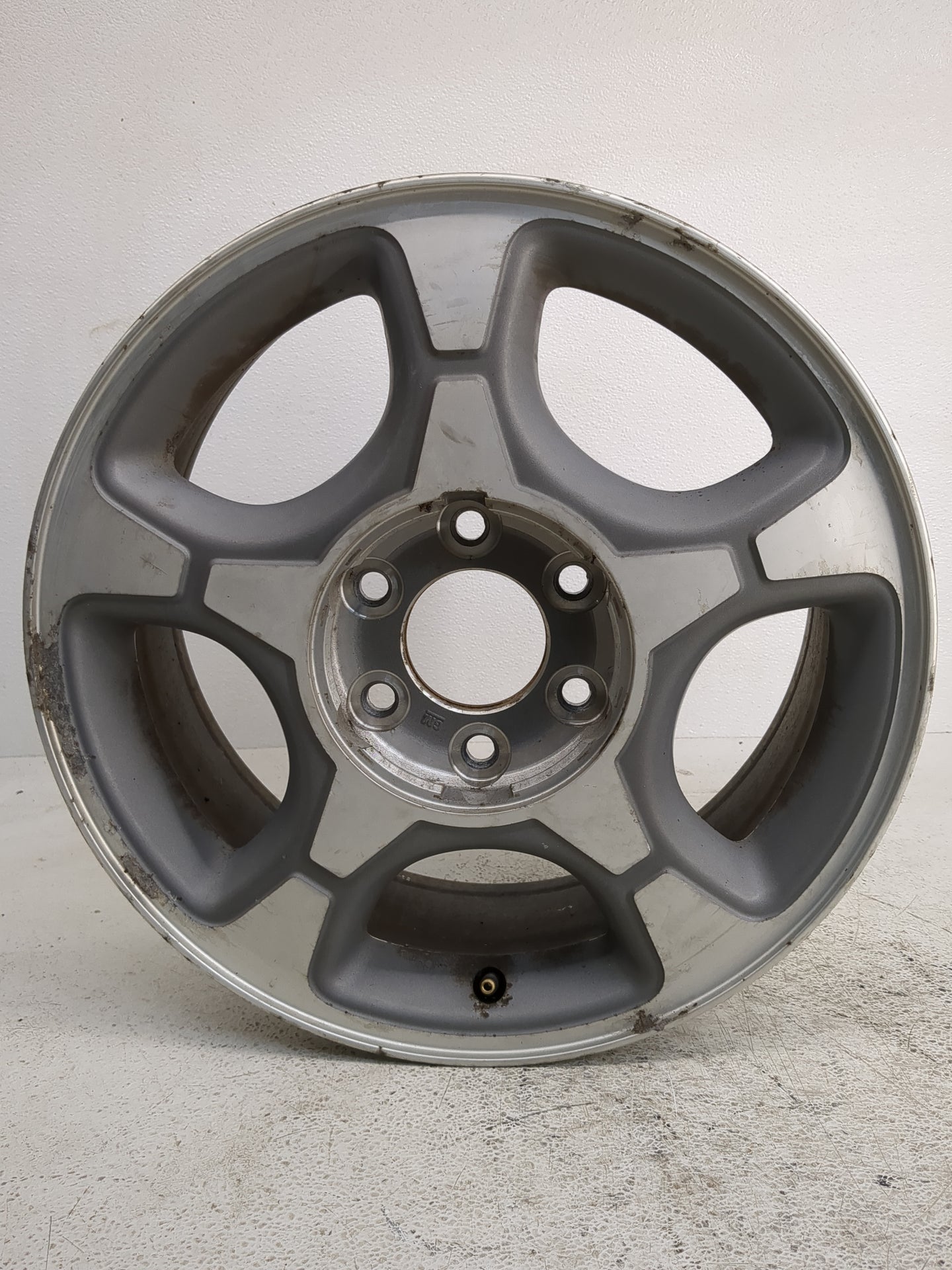 2004-2006 Chevrolet Trailblazer Ext Oem Wheel Rim - Oemusedautoparts1.com