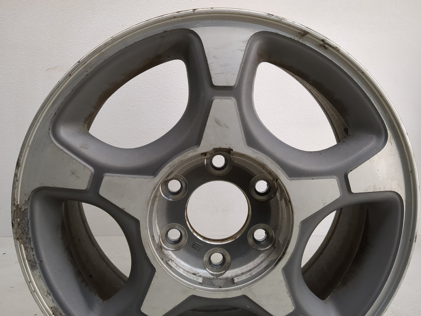 2004-2006 Chevrolet Trailblazer Ext Oem Wheel Rim - Oemusedautoparts1.com