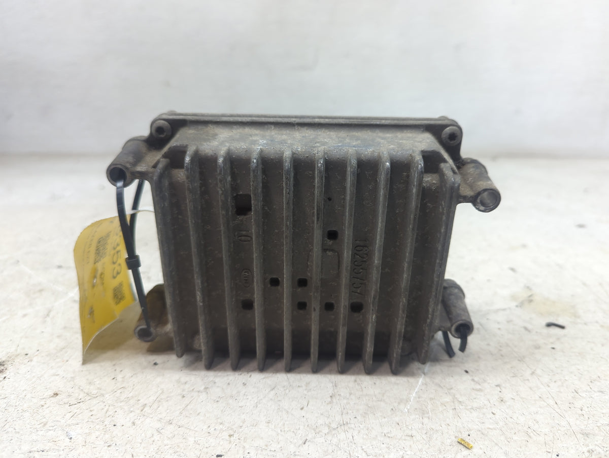 2003-2005 Chevrolet Trailblazer Ext PCM Engine Control Computer ECU ECM PCU OEM P/N:12573576 12574976 Fits OEM Used Auto Par