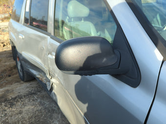 compare product 2002-2006 Chevrolet Trailblazer Ext Side Mirror Replacement Passenger Right View Door Mirror Fits OEM Used Auto Parts