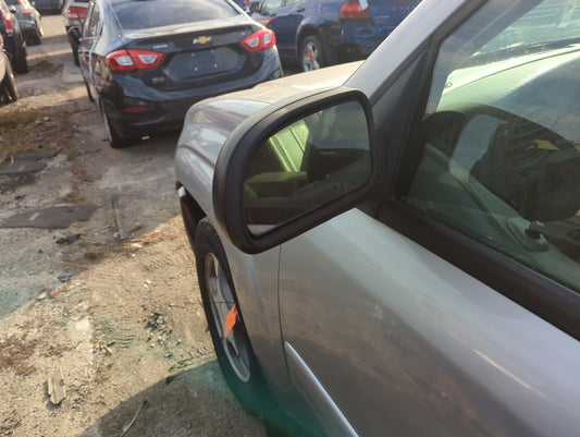 2002-2006 Chevrolet Trailblazer Ext Side Mirror Replacement Driver Left View Door Mirror Fits OEM Used Auto Parts