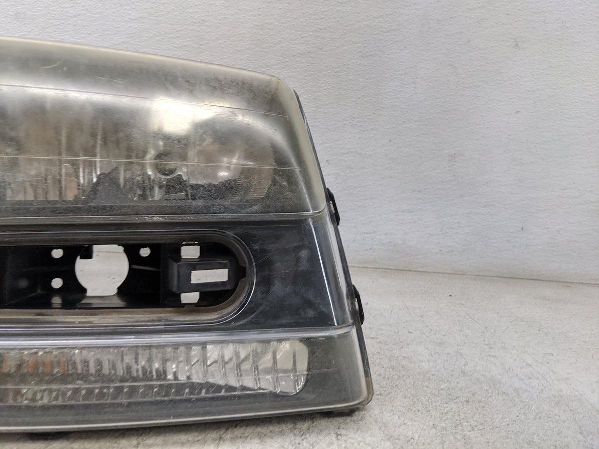 Head Lights 2005 CHEVROLET TRAILBLAZER EXT - Oemusedautoparts1.com