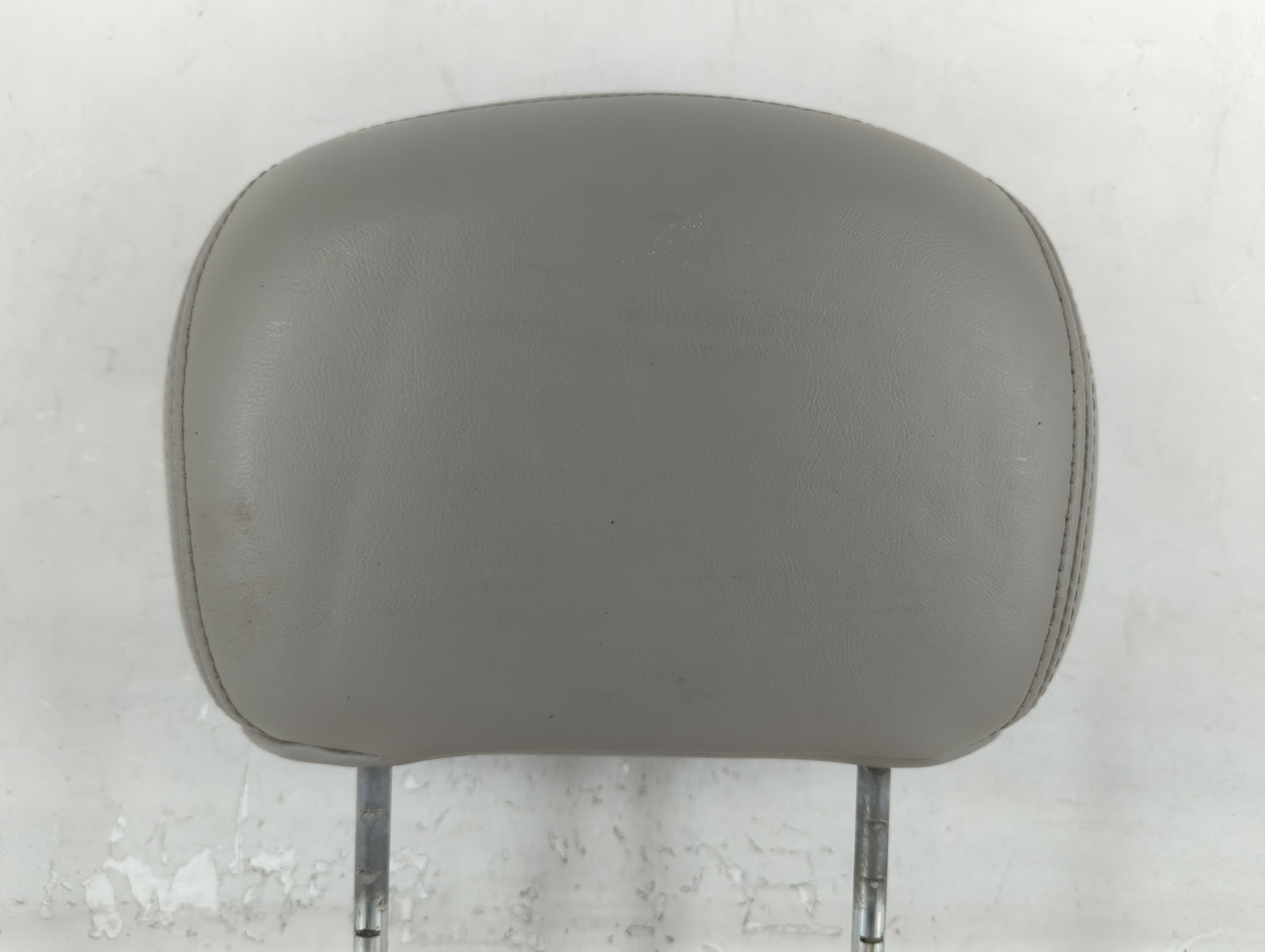 2005-2006 Chevrolet Trailblazer Ext Headrest Head Rest Rear Seat - Oemusedautoparts1.com