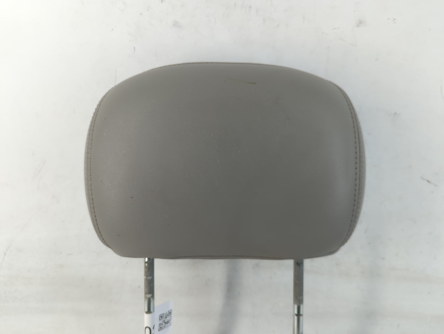 2005-2006 Chevrolet Trailblazer Ext Headrest Head Rest Front Driver Passenger Seat Fits Fits 2005 2006 2007 2008 2009 OEM Us