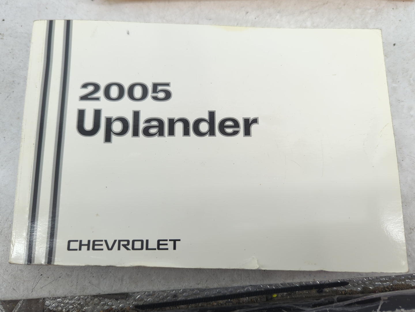 2005 Chevrolet Uplander Owners Manual Book Guide OEM Used Auto Parts - Oemusedautoparts1.com