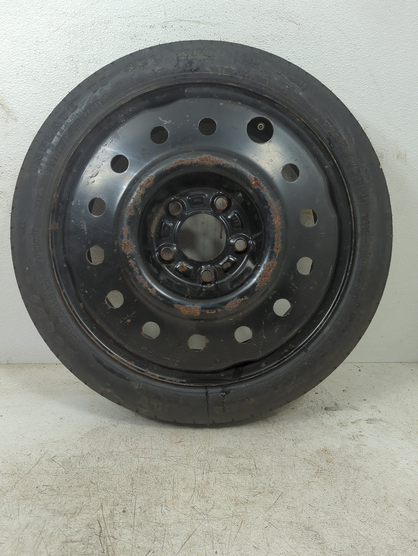 2005-2005 Chevrolet Uplander Spare Donut Tire Wheel Rim Oem - Oemusedautoparts1.com