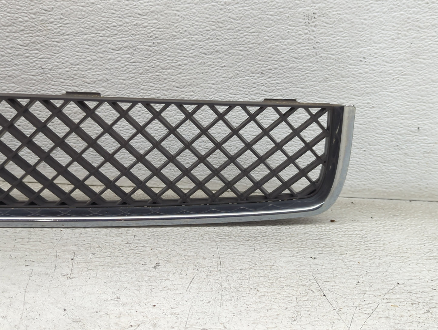 2005-2009 Chevrolet Uplander Front Bumper Grille - Oemusedautoparts1.com