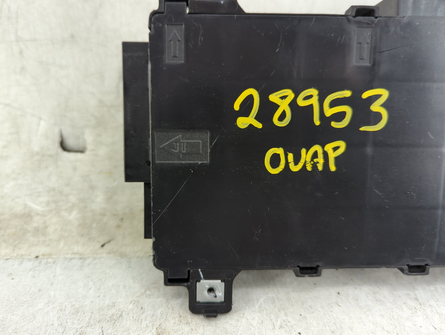 2005 Chevrolet Uplander Body Control Module Bcm Inner Cabin Fuse Box - Oemusedautoparts1.com