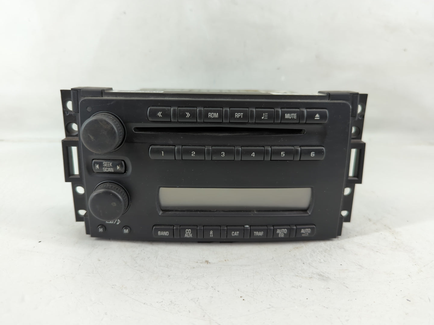 2005-2007 Chevrolet Uplander Radio AM FM Cd Player Receiver Replacement P/N:15286298 Fits Fits 2005 2006 2007 OEM Used Auto 