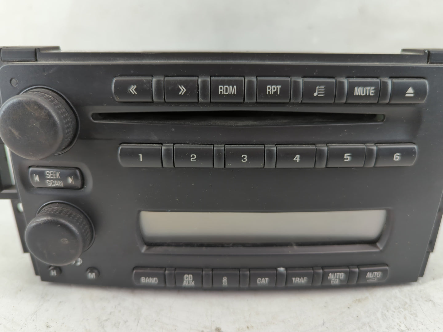 2005-2007 Chevrolet Uplander Radio AM FM Cd Player Receiver Replacement P/N:15286298 Fits Fits 2005 2006 2007 OEM Used Auto 