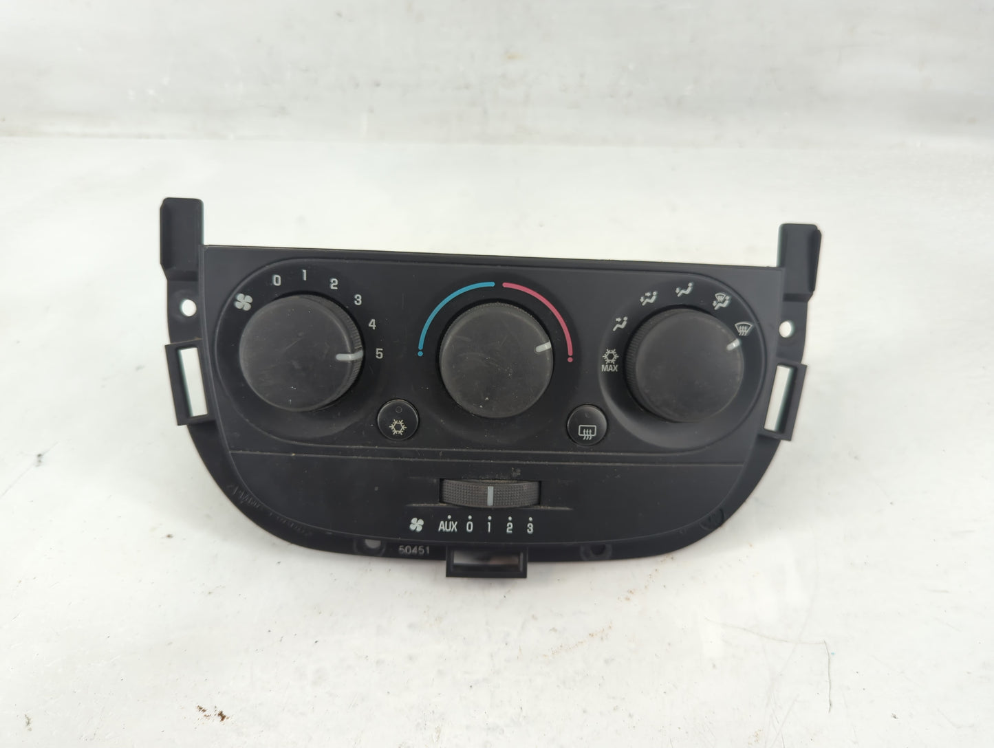 2005 Chevrolet Uplander Climate Control Module Temperature AC/Heater Replacement P/N:15256191 Fits OEM Used Auto Parts - Oem
