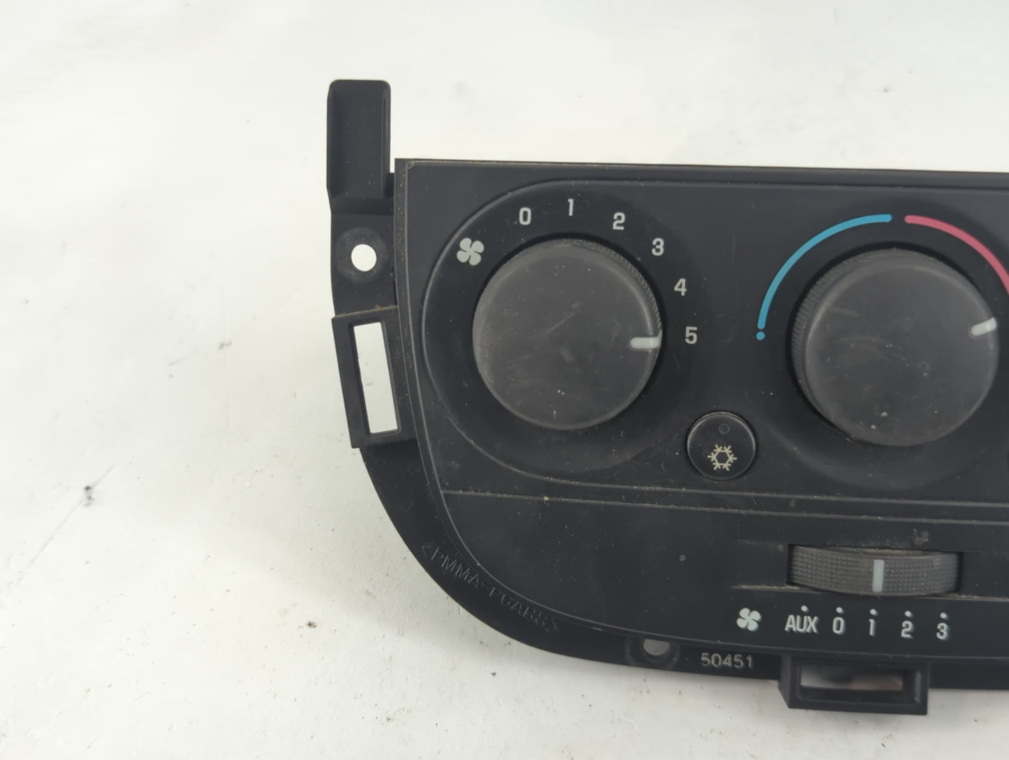 2005 Chevrolet Uplander Climate Control Module Temperature AC/Heater Replacement P/N:15256191 Fits OEM Used Auto Parts - Oem