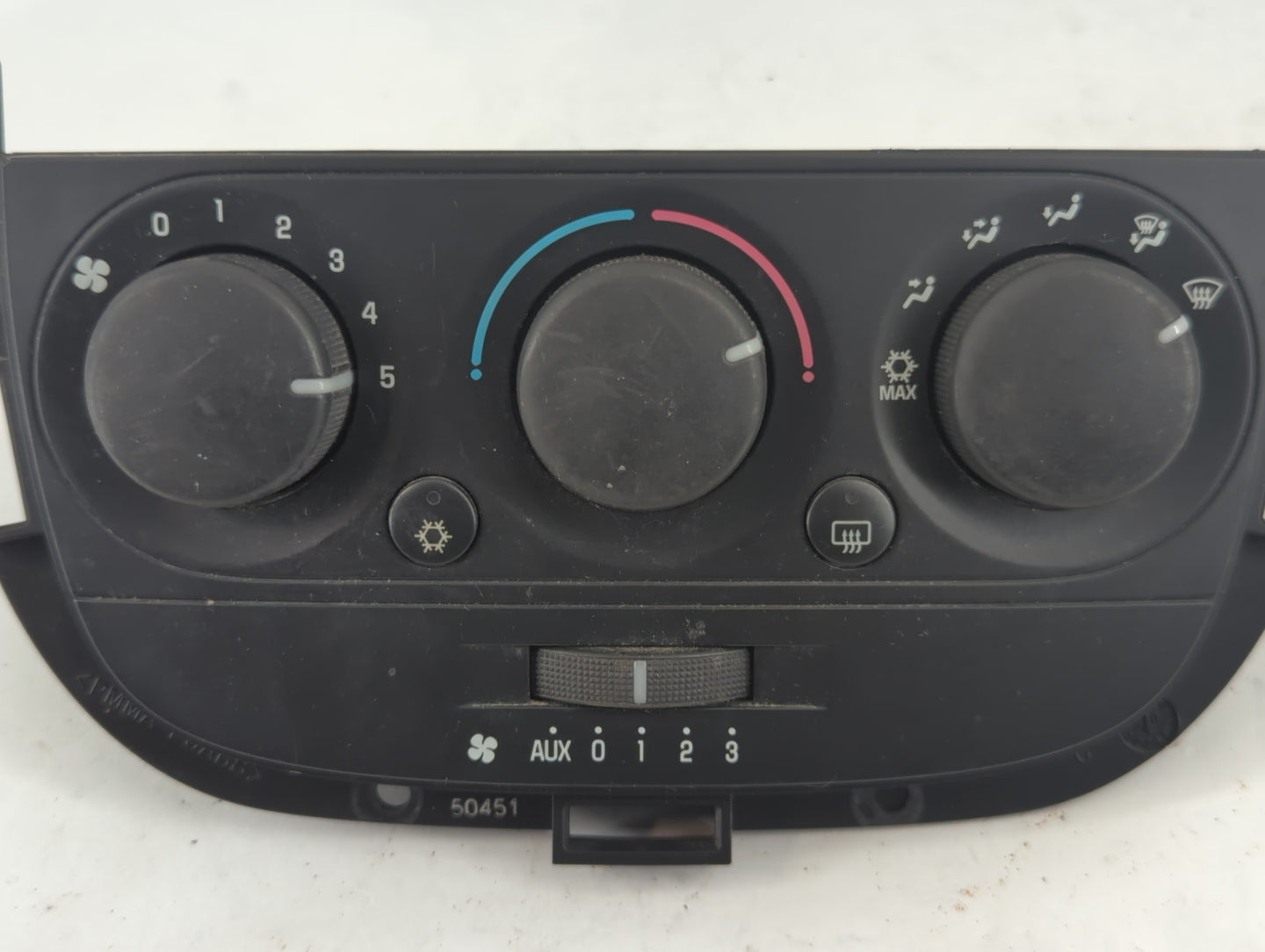 2005 Chevrolet Uplander Climate Control Module Temperature AC/Heater Replacement P/N:15256191 Fits OEM Used Auto Parts - Oem