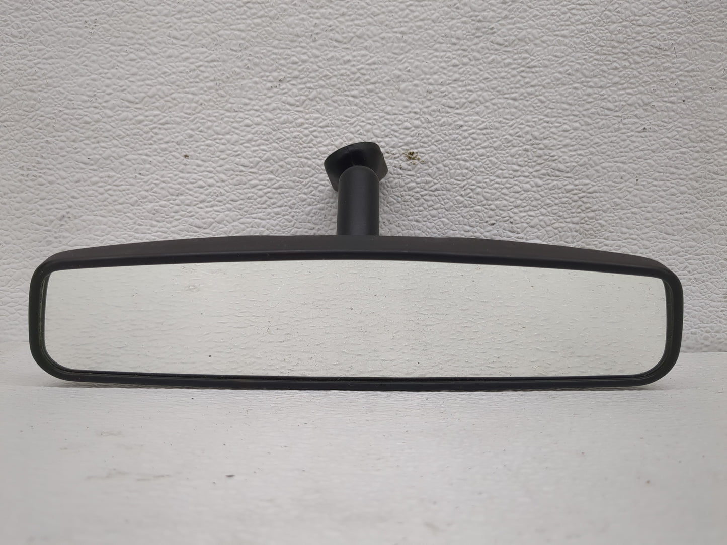 2005-2009 Chevrolet Uplander Interior Rear View Mirror Replacement OEM Fits OEM Used Auto Parts - Oemusedautoparts1.com