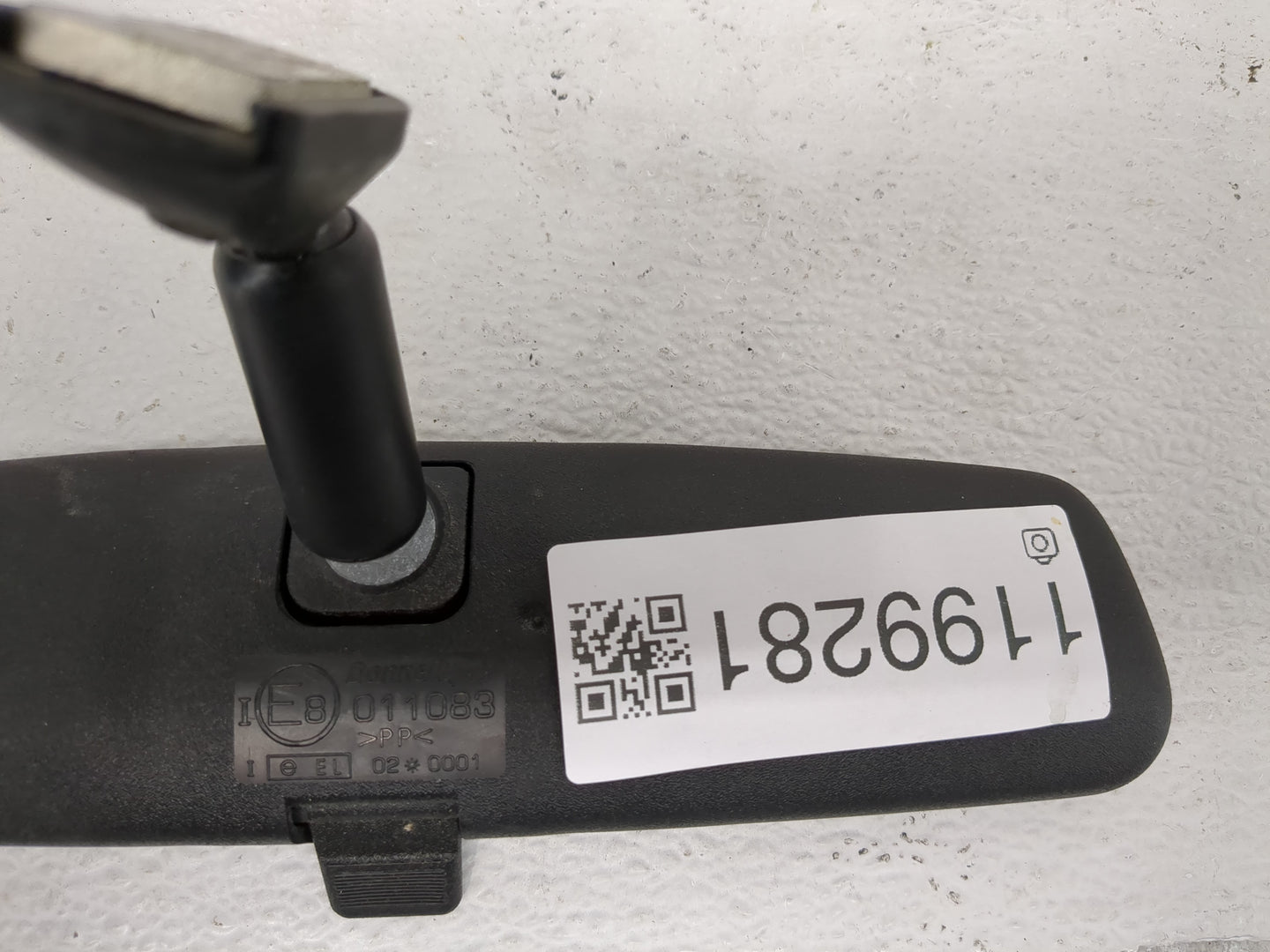 2005-2009 Chevrolet Uplander Interior Rear View Mirror Replacement OEM Fits OEM Used Auto Parts - Oemusedautoparts1.com