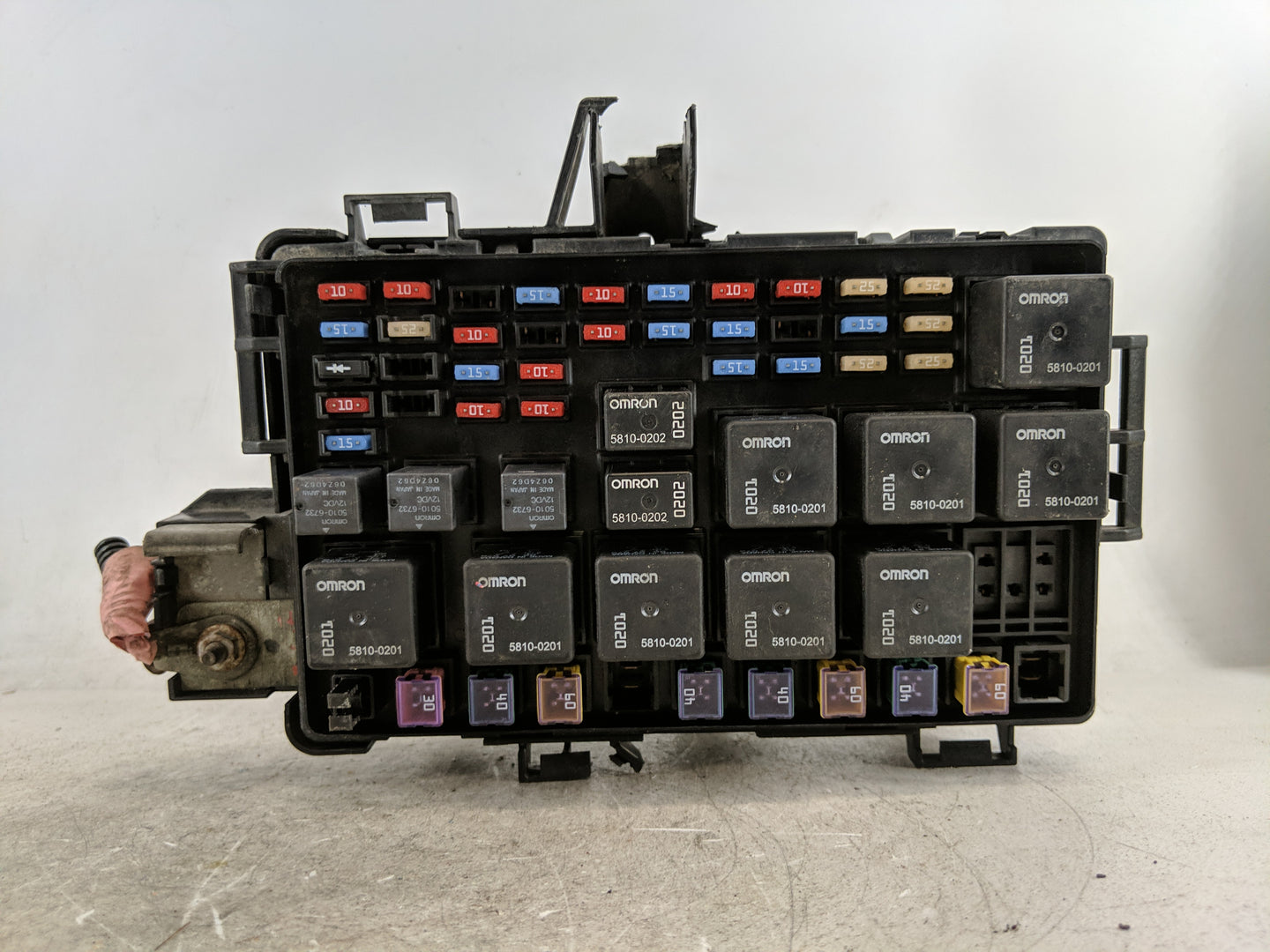 2005-2009 Chevrolet Uplander Fusebox Fuse Box Panel Relay Module P/N:15272681 Fits Fits 2005 2006 2007 2008 2009 OEM Used Au