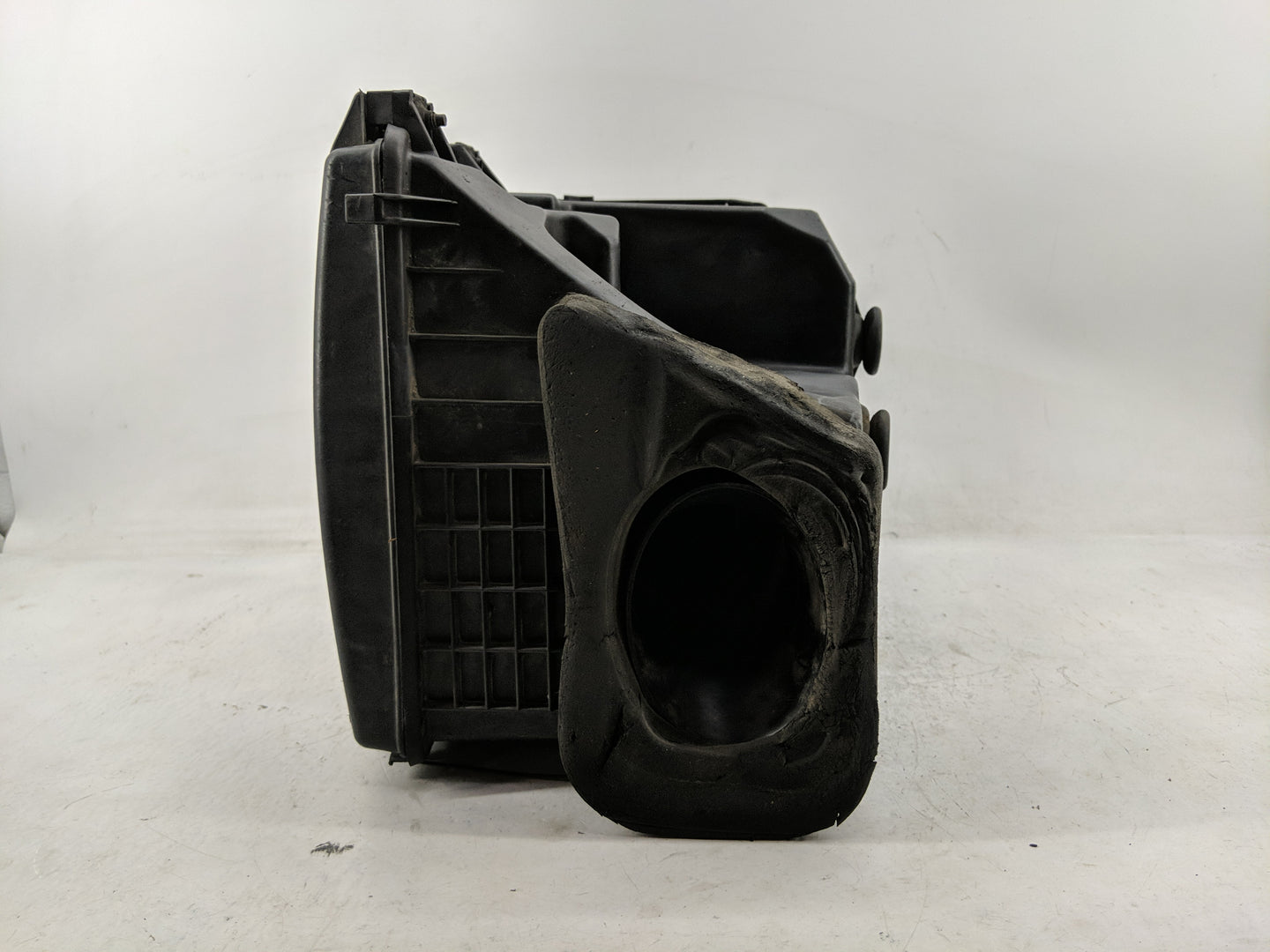 2005-2005 Chevrolet Uplander Air Cleaner Intake-duct Hose Tube - Oemusedautoparts1.com