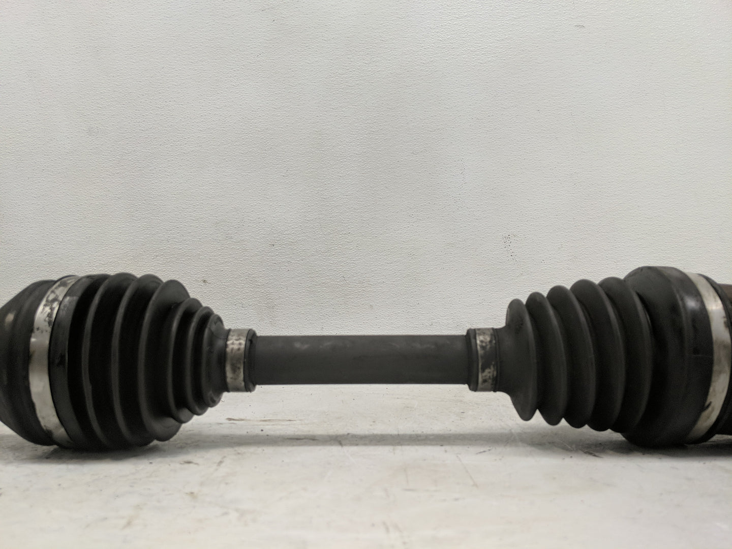 2005 Chevrolet Uplander Axle Shaft Front Driver Cv C/v - Oemusedautoparts1.com