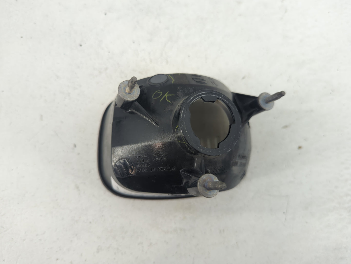 2005-2009 Chevrolet Uplander Passenger Right Oem Fog Light Lamp - Oemusedautoparts1.com