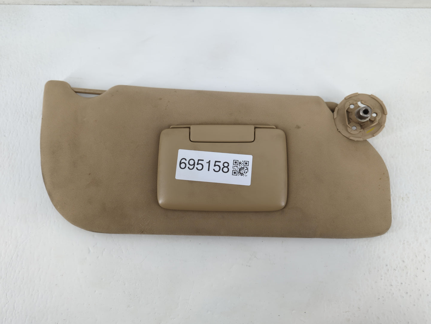 2005-2009 Chevrolet Uplander Sun Visor Shade Replacement Passenger Right Mirror Fits Fits 2005 2006 2007 2008 2009 OEM Used 