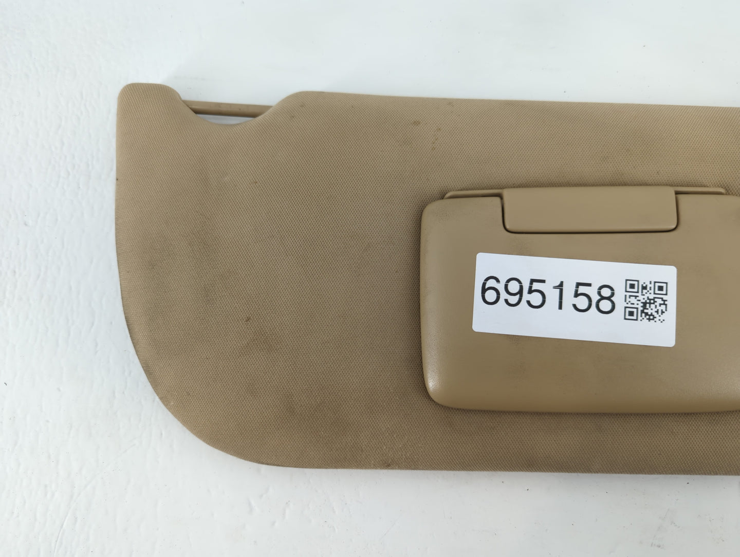 2005-2009 Chevrolet Uplander Sun Visor Shade Replacement Passenger Right Mirror Fits Fits 2005 2006 2007 2008 2009 OEM Used 